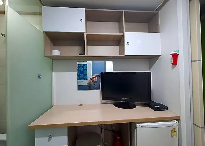 O2 Oneroomtel Shinonhyun Branch Ostello