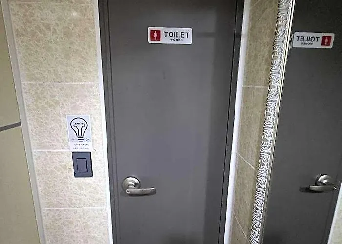 O2 Oneroomtel Shinonhyun Branch * Seul